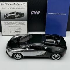 1:18 Bugatti Veyron L'Edition Centenaire M. Campell - Autoart