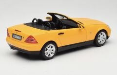 1:18 Mercedes-Benz SLK 200 R170 Yellow 1996 - Norev