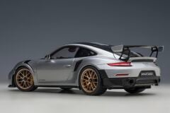 1:18 Porsche 911 991.2 GT2 RS Weissach Package Silver - Autoart