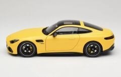1:18 Mercedes-Benz GT43 AMG Sun Yellow 2024 C192 - NZG