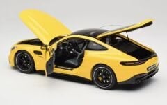 1:18 Mercedes-Benz GT43 AMG Sun Yellow 2024 C192 - NZG