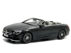 1:18 Mercedes-Benz S Class Cabriolet W217 Black 2015 - Norev