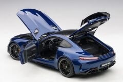 1:18 Mercedes-Benz AMG GT R Brilliant Blue 76334 - Autoart