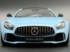 1:18 Mercedes-Benz AMG GTR V8 BiTurbo 2017 GT787 - GT Spirit