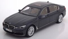 1:18 BMW BMW 750Li xDrive G12 2016 Dark Blue - Paragon Model