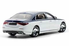 1:18 Mercedes-Maybach S680 V12 Blue/Silver 2021 - Almost Real