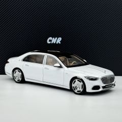 1:18 Mercedes-Maybach S Class S680 Diamond White 2021 - Almost Real