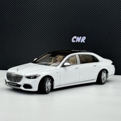 1:18 Mercedes-Maybach S Class S680 Diamond White 2021 - Almost Real