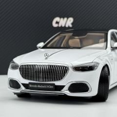 1:18 Mercedes-Maybach S Class S680 Diamond White 2021 - Almost Real