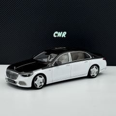 1:18 Mercedes-Maybach S Class S680 Black/White 2021 - Almost Real