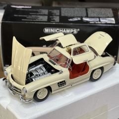 1:18 Mercedes-Benz 300 SL Gull Wing 1954 - Minichamps