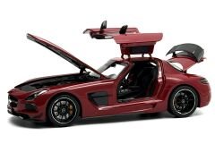 1:18 Mercedes-Benz SLS 6.3 AMG Gull Wing Black Series Red - Minichamps