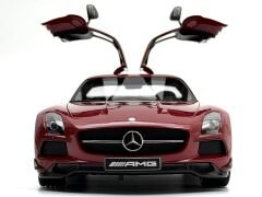 1:18 Mercedes-Benz SLS 6.3 AMG Gull Wing Black Series Red - Minichamps