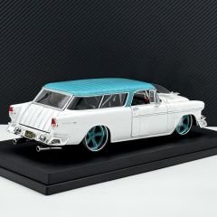 1:18 Chevrolet Nomad 1955 White - Maisto Design