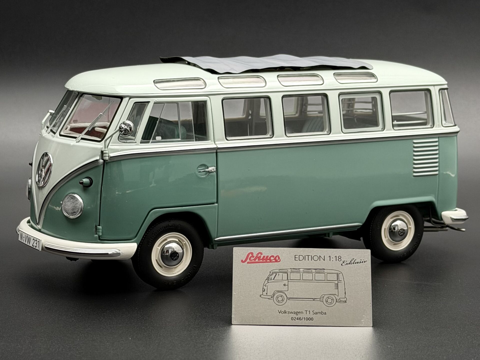 1:18 Volkswagen T1 Samba 1959 Turquoise  - Schuco Exclusive