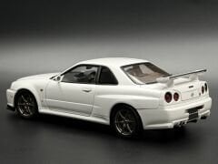 1:18 Nissan Skyline GT-R R34 V Spec II Upgraded White - Autoart
