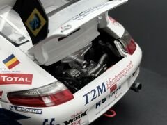 1:18 Porsche 911 996 GT3 R Le Mans Winner ICKX - Autoart