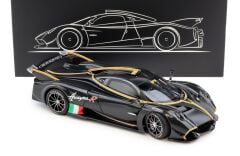 1:18 Pagani Huayra R 2021 Carbon Black  - LCD Model