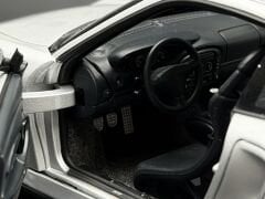 1:18 Porsche 911 Turbo GT2 996 Silver 2002 77841 - Autoart