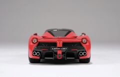 1:18 Ferrari LaFerari 2013 Red M6191 - Amalgam