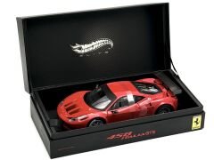 1:18 Ferrari 458 Italia GT2 Rossa Corsa 2011 - Hot Wheels Elite