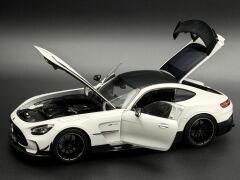 1:18 Mercedes-Benz AMG GT Black Series White 2021 - Norev