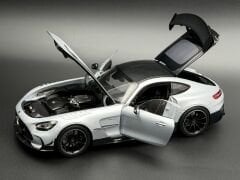 1:18 Mercedes-Benz AMG GT Black Series Silver 2021 - Norev Dealer