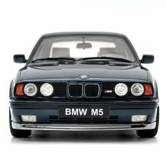 1:18 BMW M5 E34 Mauritus Blue 1992 - Otto Mobile