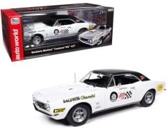 1:18 Chevrolet Camaro SS Baldwin Motion 1967 - Auto World