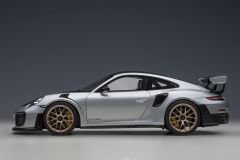 1:18 Porsche 911 991.2 GT2 RS Weissach Package Silver - Autoart