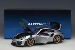 1:18 Porsche 911 991.2 GT2 RS Weissach Package Silver - Autoart