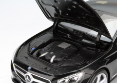 1:18 Mercedes-Benz S Class Coupe C217 Black 2014 - Norev
