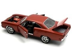 1:18 Plymouth Road Runner Fast & Furious 7 Dom's Charger - GMP