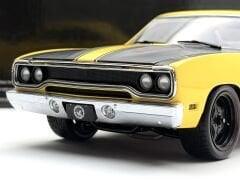 1:18 Plymouth Road Runner Street Fighter 1970 - GMP