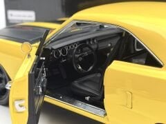 1:18 Plymouth Road Runner Street Fighter 1970 - GMP