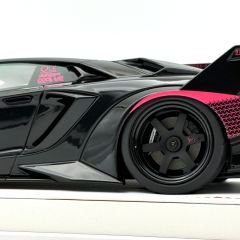1:18 Lamborghini Aventador GT Evo LB Silhouette Pink - IVY Merit