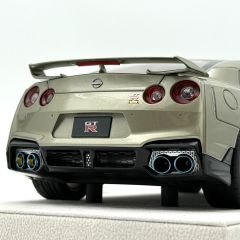 1:18 Nissan GT-R Premium Edition T-Spec 2024 Millenium Jade - Make Up