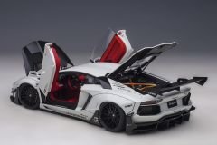 1:18 Lamborghini Aventador LB Works LBWK White - Autoart