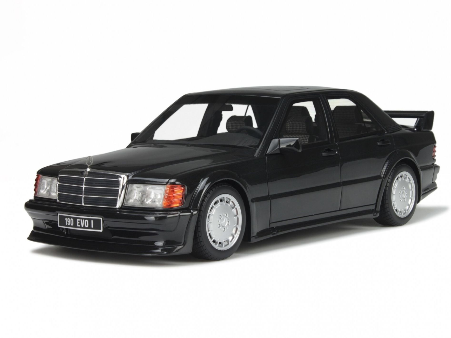 1:18 Mercedes-Benz 190E Evo 1 W201 Black - OTTO