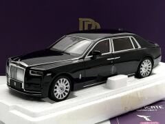 1:18 Rolls Royce New Phantom VIII Black / Red Interior - Rolls-Royce OEM