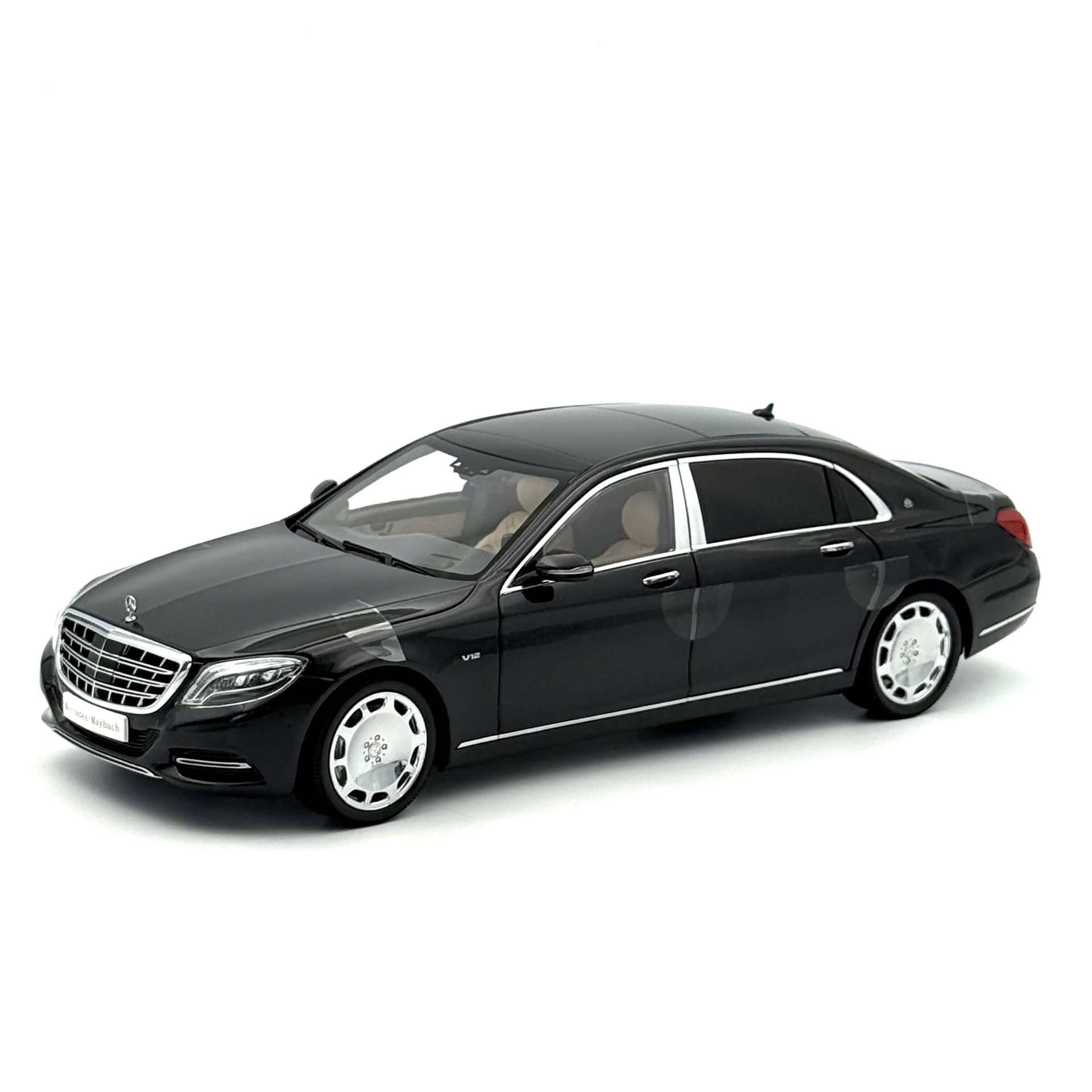 1:18 Mercedes-Maybach S Class S600 2016 Black - Almost Real