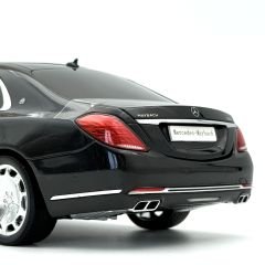 1:18 Mercedes-Maybach S Class S600 2016 Black - Almost Real