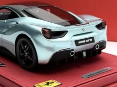 1:18 Ferrari 488 GTB Geneve Auto Show Azzuro Thetis 10 pcs - BBR Models