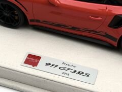 1:18 Porsche 911 (991.2) GT3 RS 2018 Lava Orange - Make Up