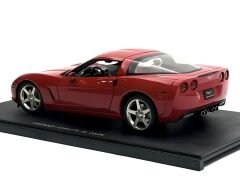 1:18 Chevrolet Corvette C6 Coupe 2005 Red 71226 - Autoart