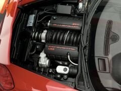 1:18 Chevrolet Corvette C6 Coupe 2005 Red 71226 - Autoart