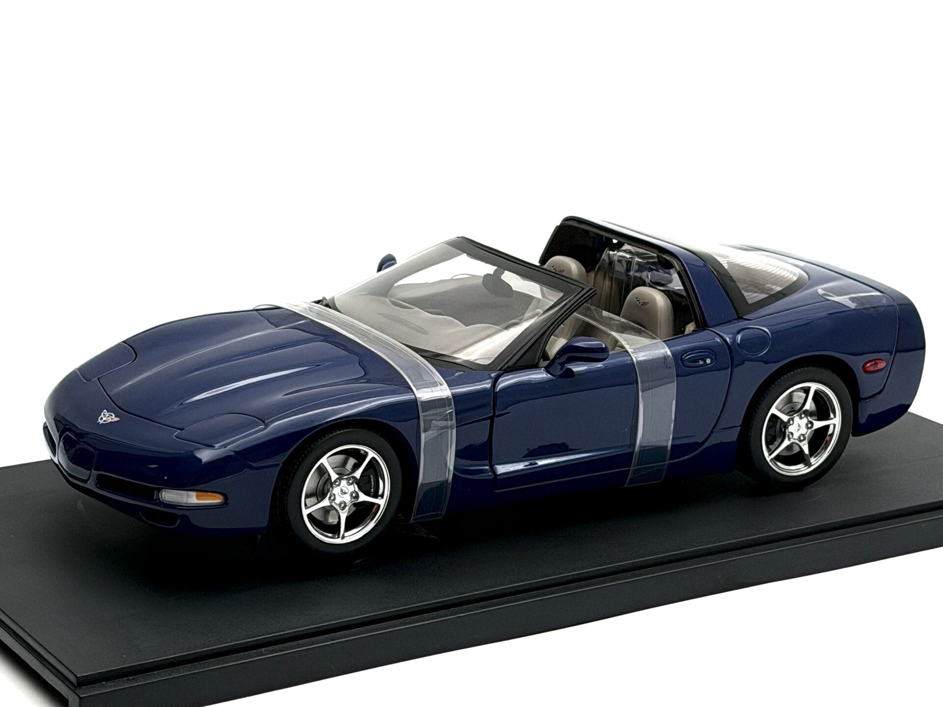 1:18 Chevrolet Corvette C5 Coupe Commemorative Blue 71157 - Autoart