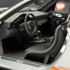 1:18 Porsche 911 997 GT3 RS Silver 77993 - Autoart