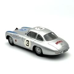 1:18 Mercedes-Benz 300 SL Carrera Panamericana Blue - CMC