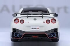 1:18 Nissan GT-R R35 Nismo Special Edition 77501 White - Autoart